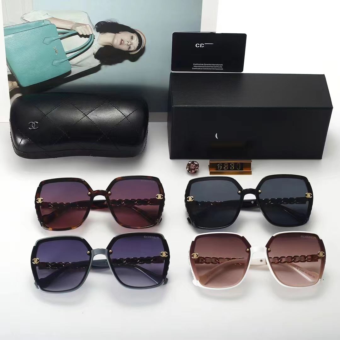 Women's Fashion Full Frame Letter Sunglasses 6330s