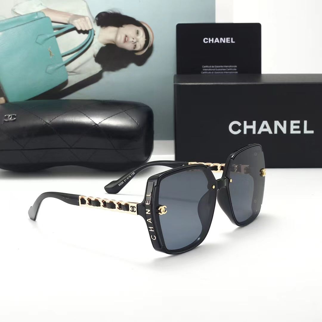Women's Fashion Full Frame Letter Sunglasses 6330s
