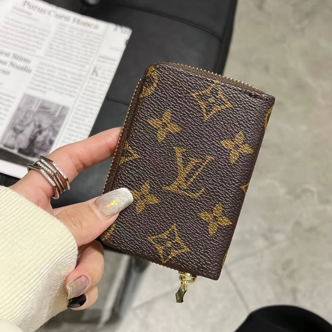 Luxury Monogram Zipper Wallet Collection – LV, GG, and BBRs
