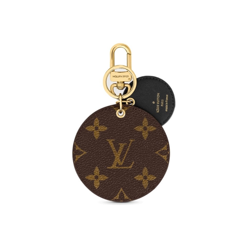 1V key chain-702s