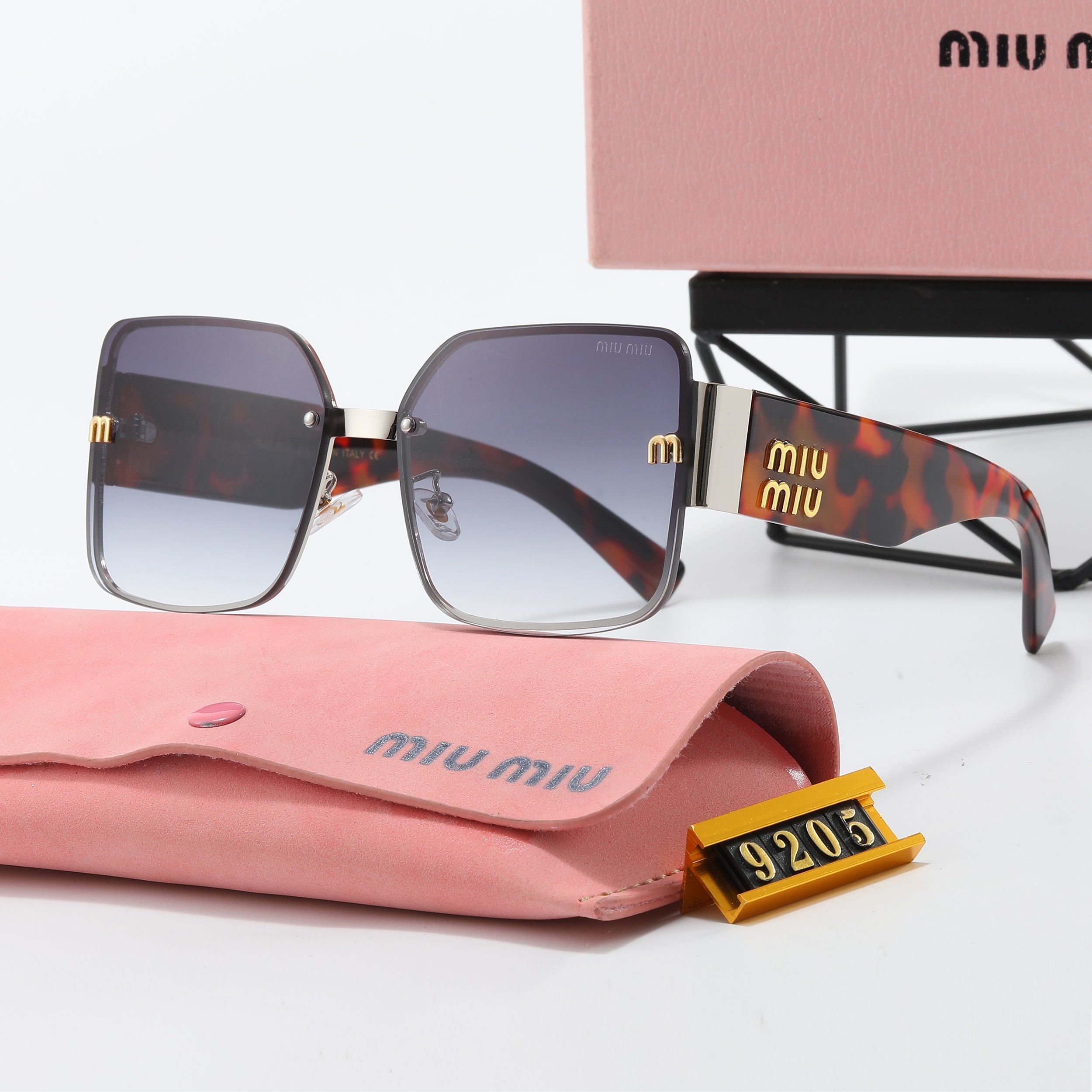 Fashion Sunglasses—61877s