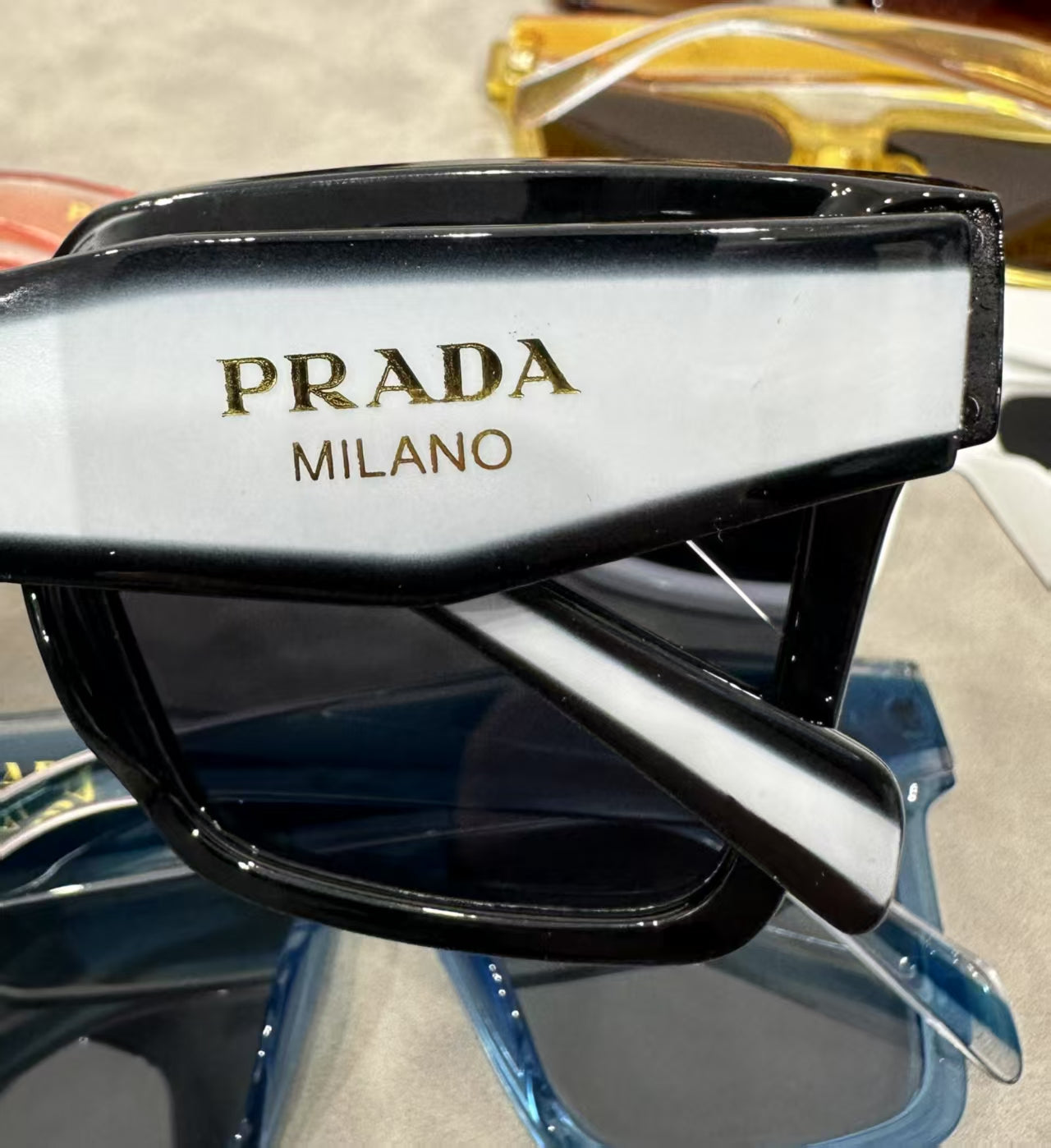 Luxury Large Frame Sunglasses Ys331s