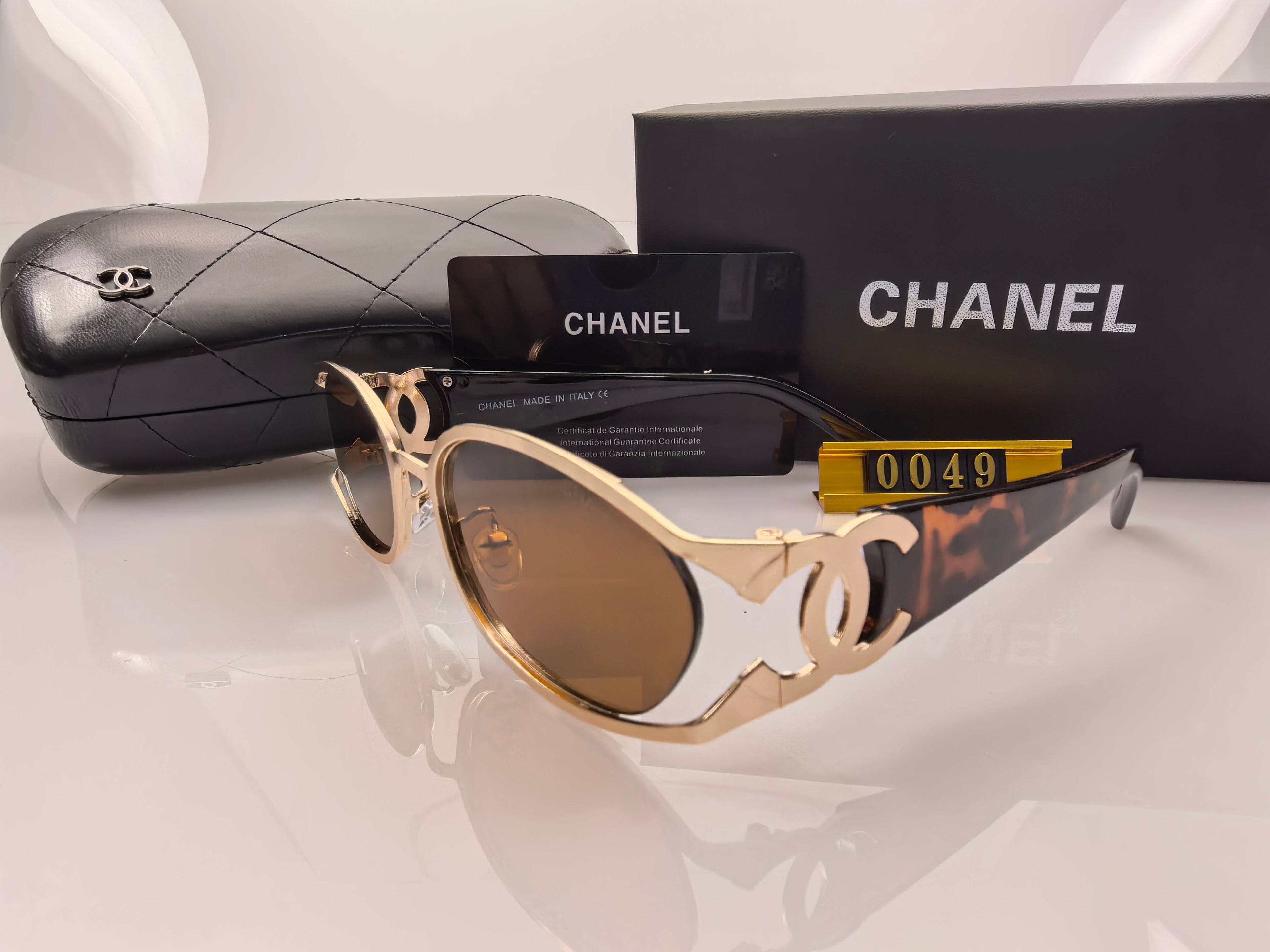 Luxury Large Frame Sunglasses M-8888788s