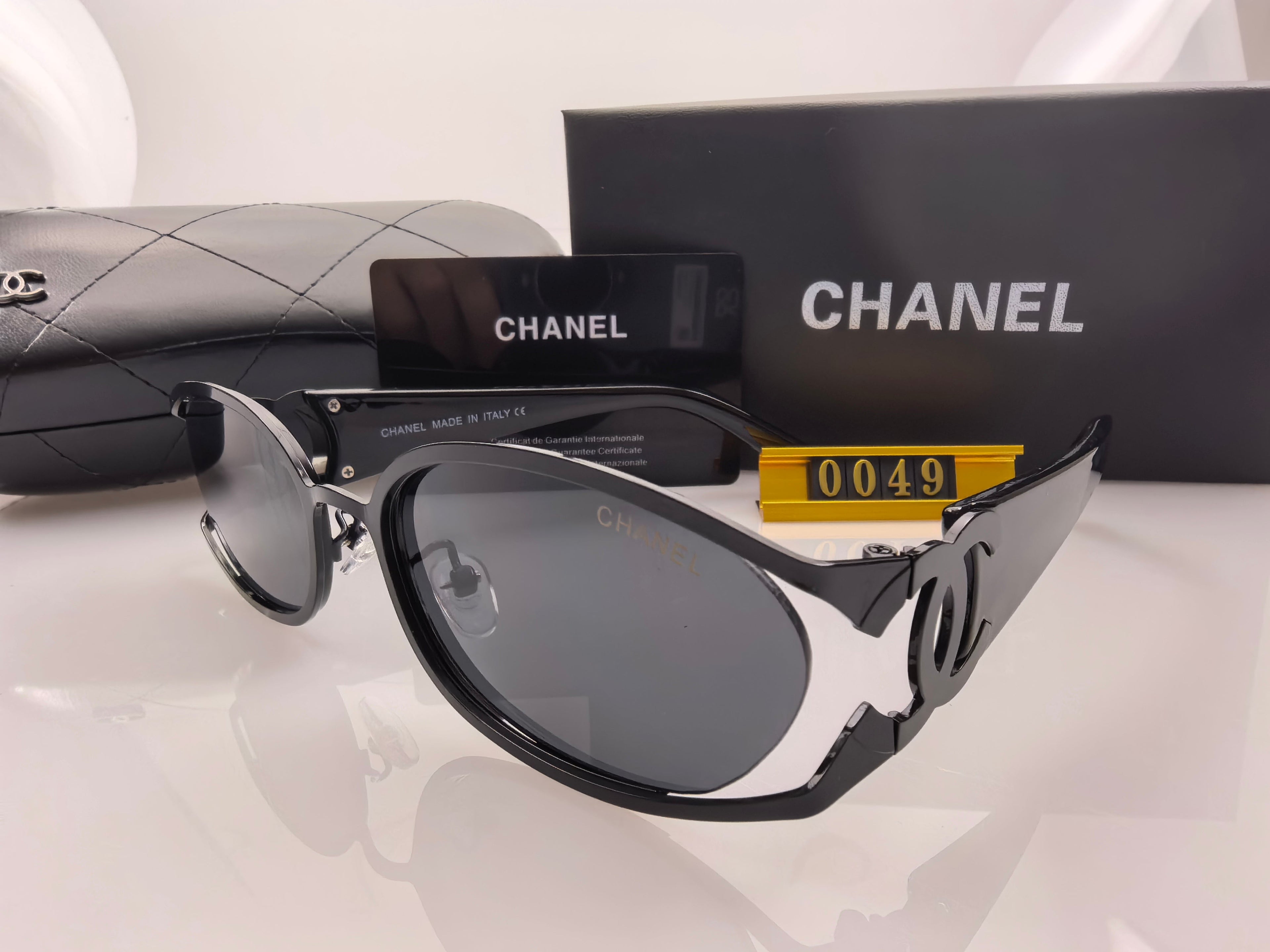 Luxury Large Frame Sunglasses M-8888788s