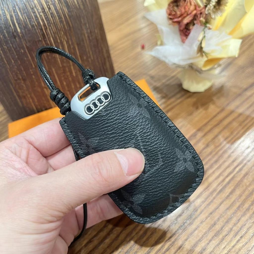 Luxury Leather Smart Key Cover – Designed for Audi, BMW, Benz, Lincoln & VW 🚗✨s