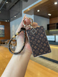Luxury key case exclusively for Teslas