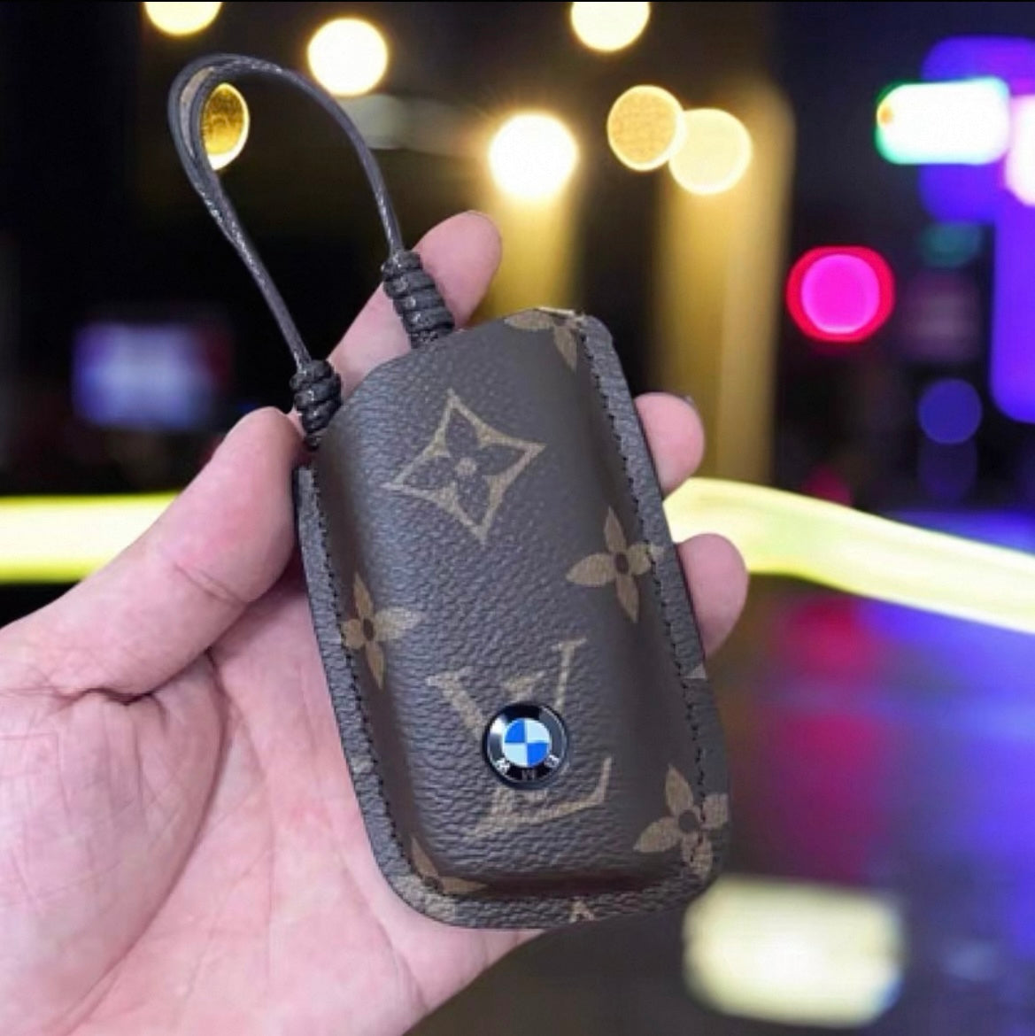 Luxury Leather Smart Key Cover – Designed for Audi, BMW, Benz, Lincoln & VW 🚗✨s