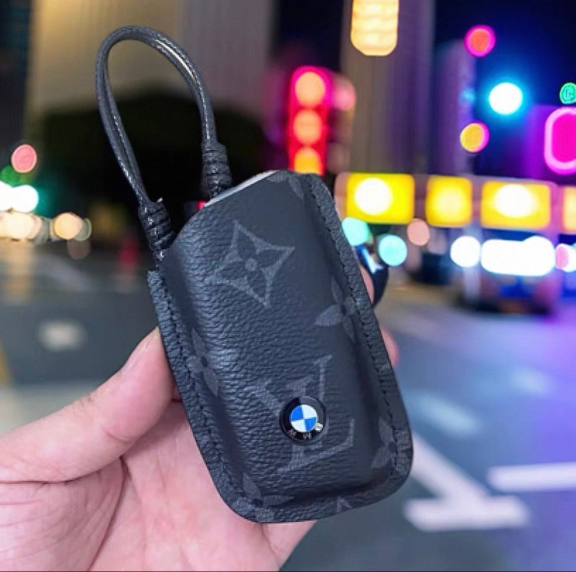 Luxury Leather Smart Key Cover – Designed for Audi, BMW, Benz, Lincoln & VW 🚗✨s