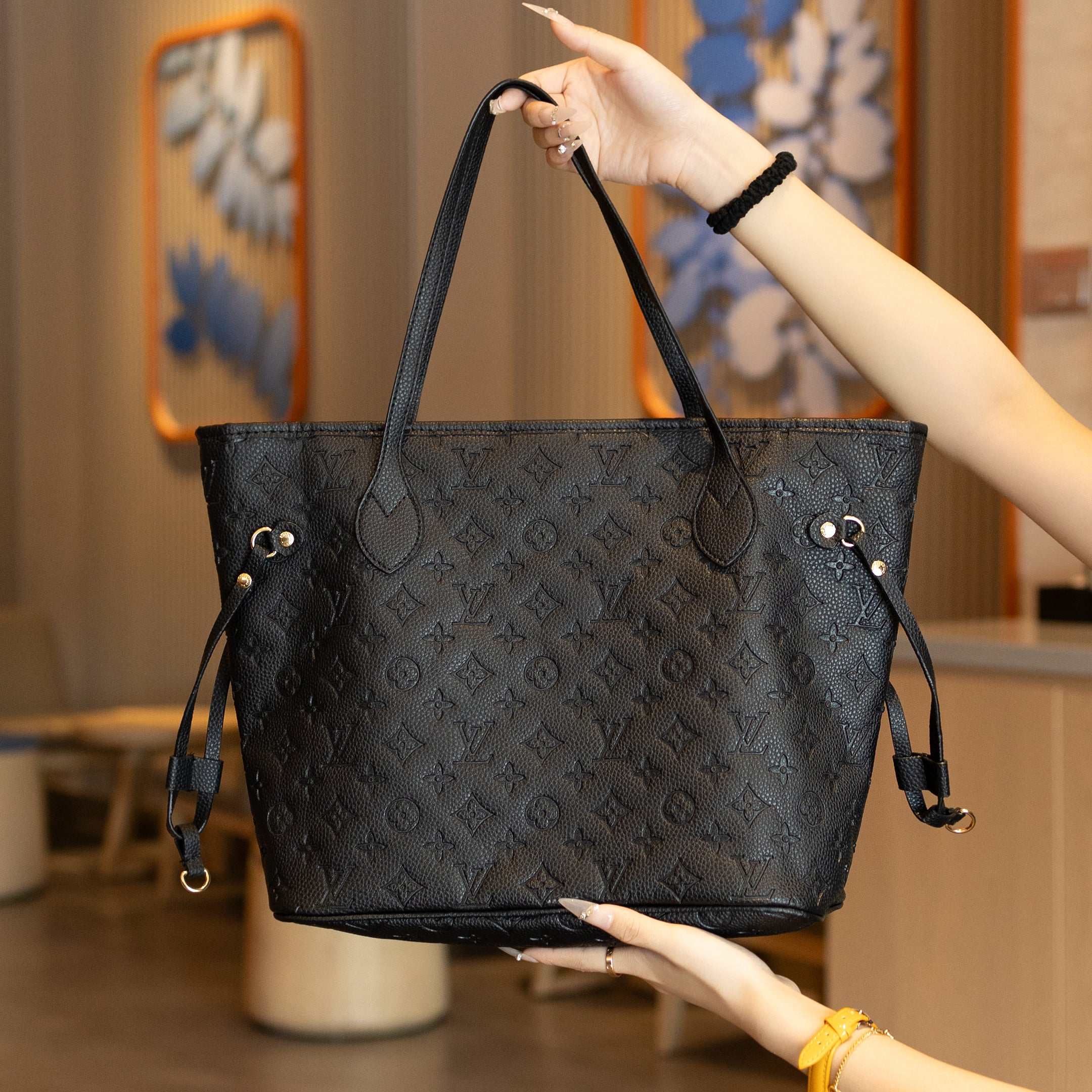 Satisfaction Guaranteed - Trendy Handbag-1-2