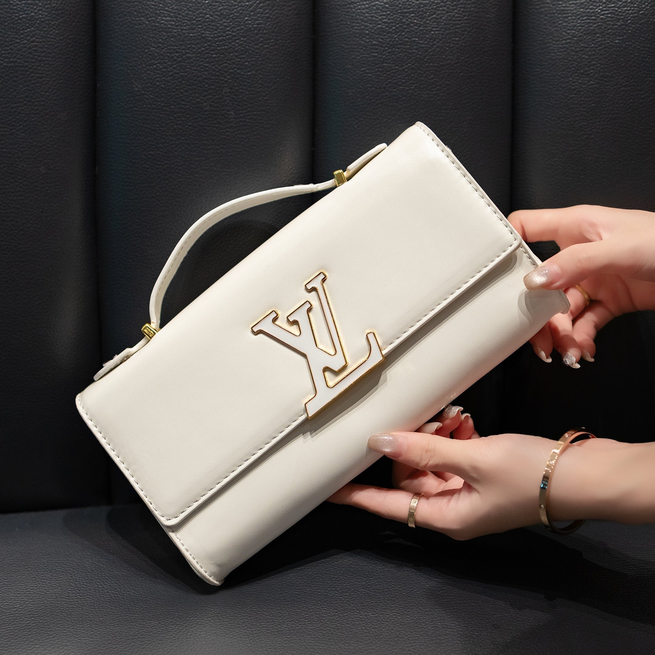 （Buy 3, pay for 2）Luxe Texture Leather Handbag-1-2