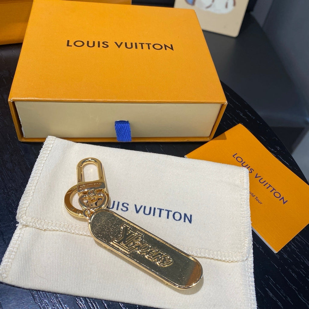 Luxury hanging ornament/keychain L-007s