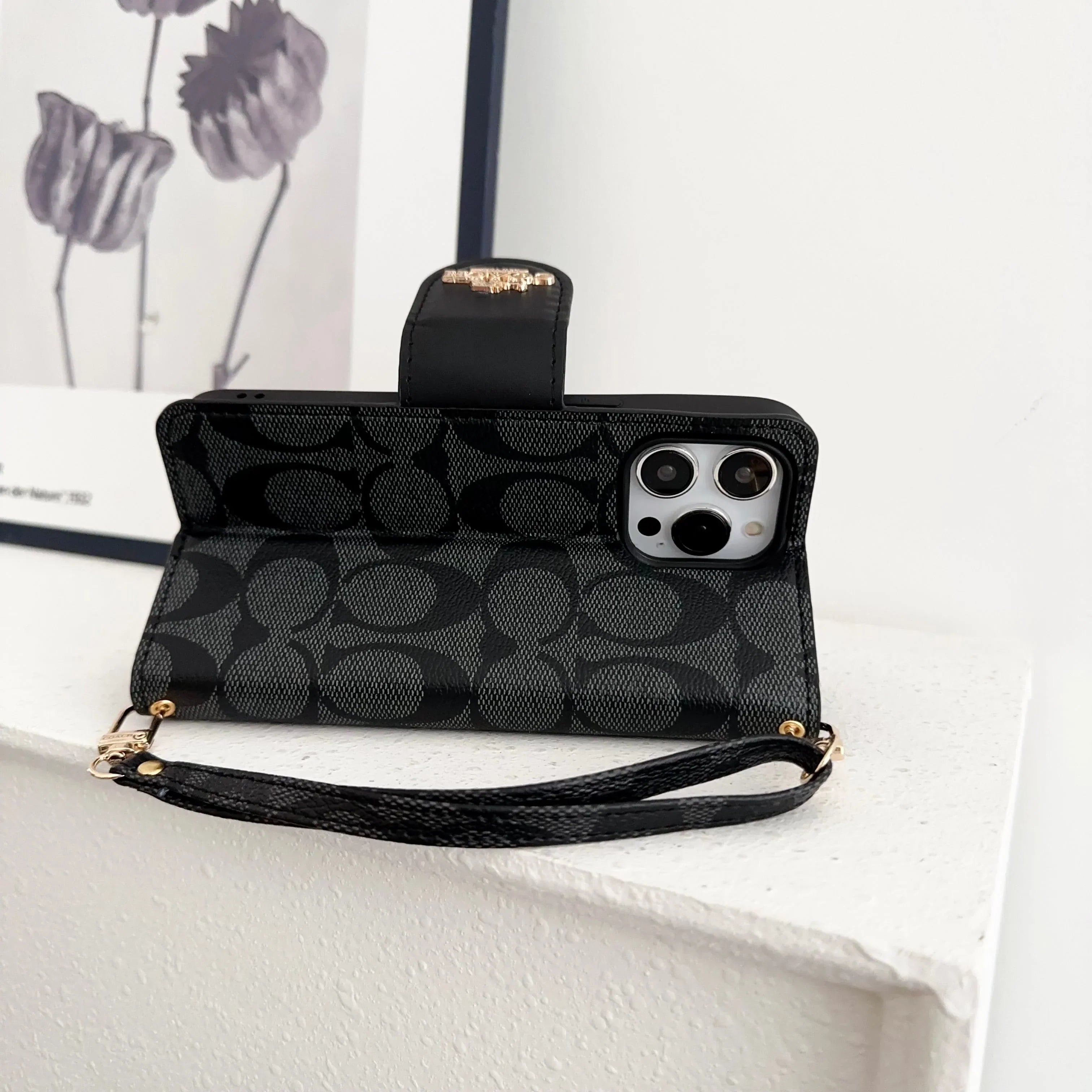 CCH iPhone Case  Leather Flip Case with Card Holder