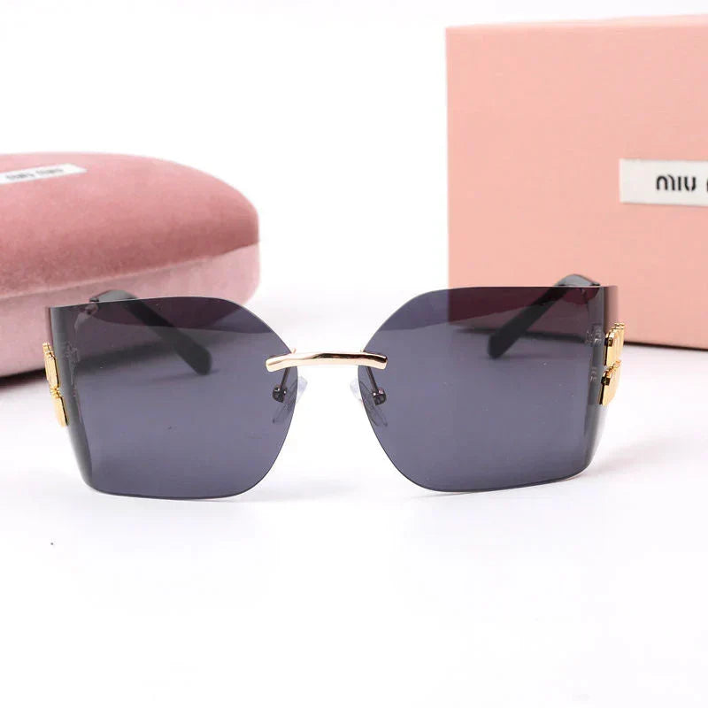 Fashionable frameless sunglassess