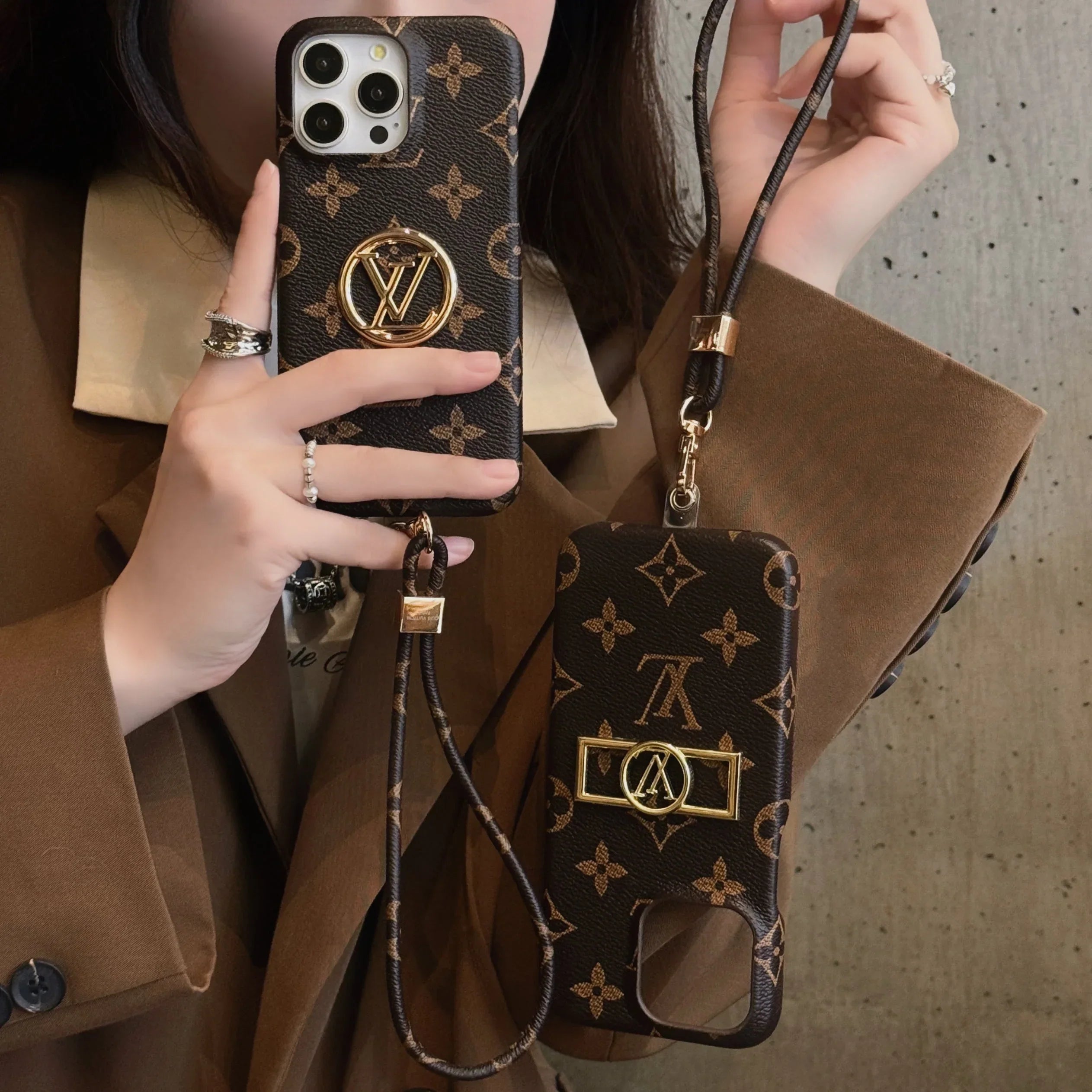 Lou Card Holder Chain iPhone Case