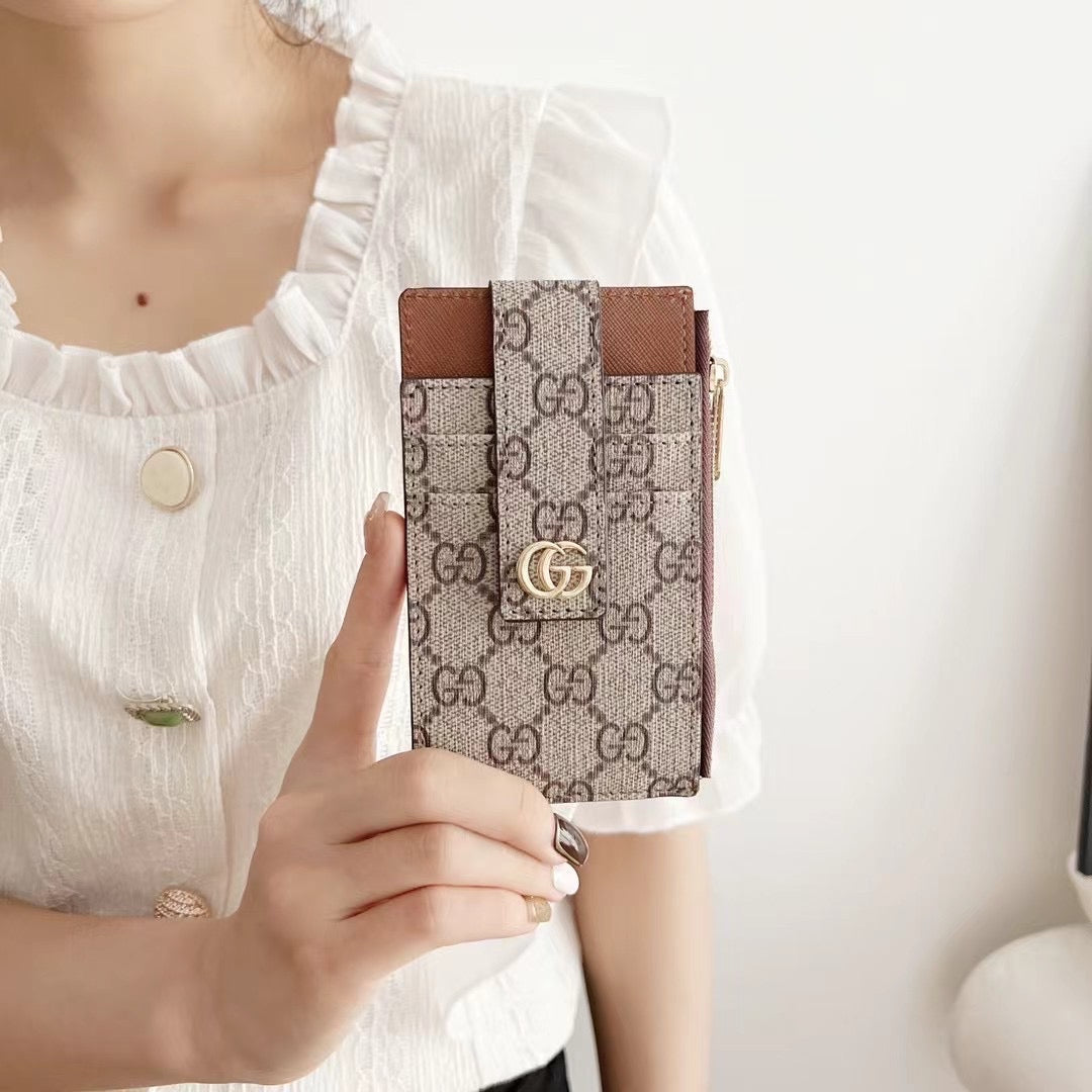 Miss Autumn Card Holder