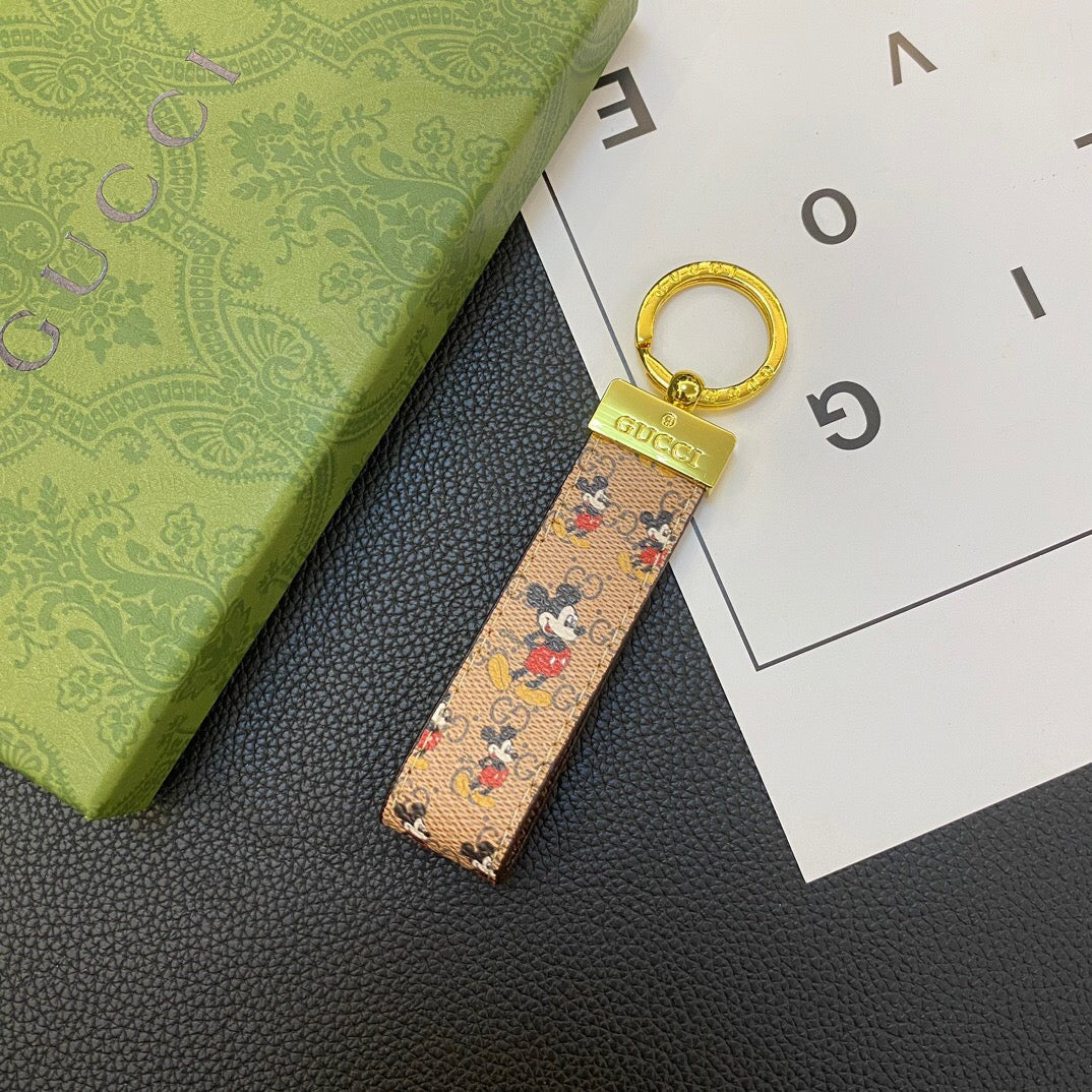 Fashion Flower Pendant