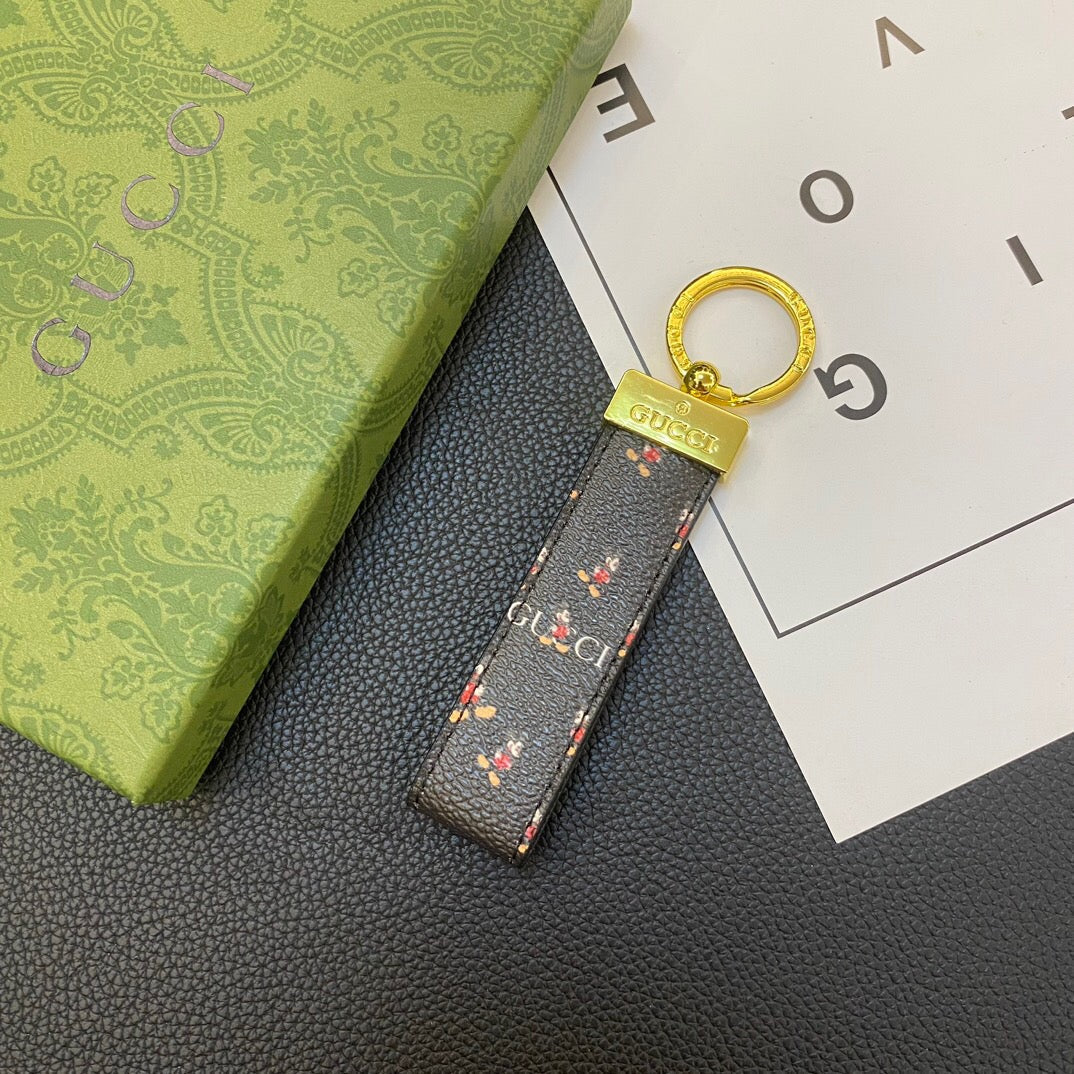 Fashion Flower Pendant