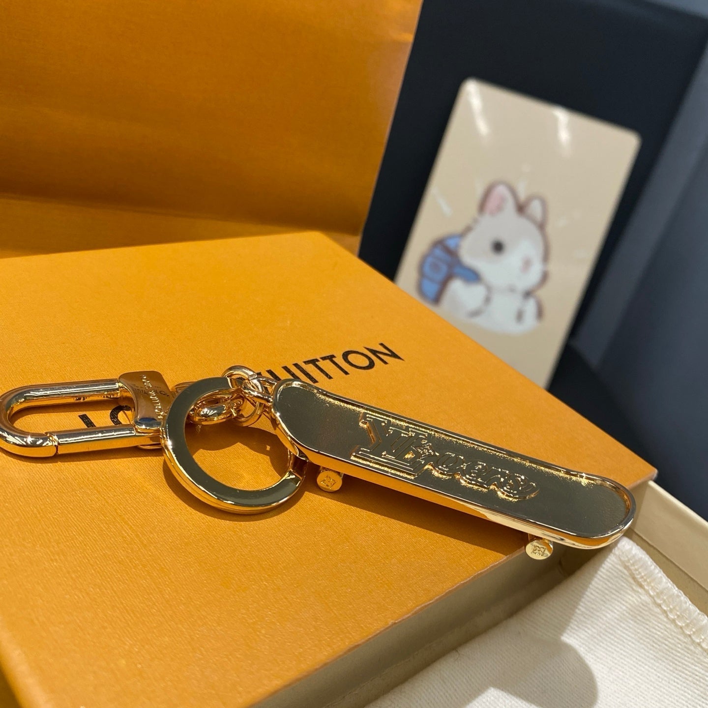Luxury hanging ornament/keychain L-007s