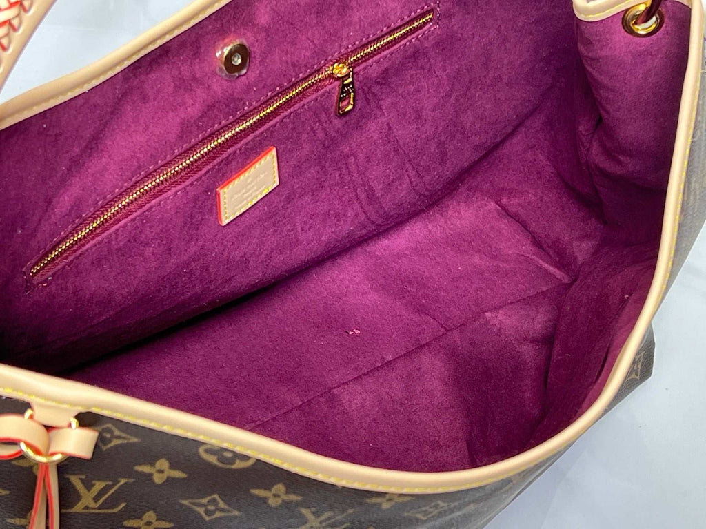 Stylish handbags 012-1-2