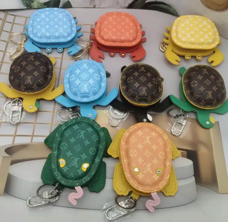 L- Designed Zippered Earphone Storage Pendants