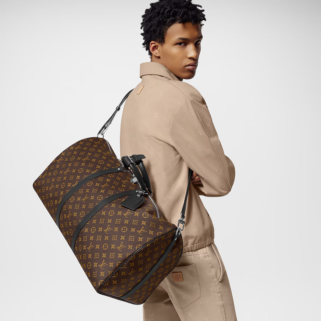 L-Luxury Monogram Travel Bag – Elegance On the Go-1-2